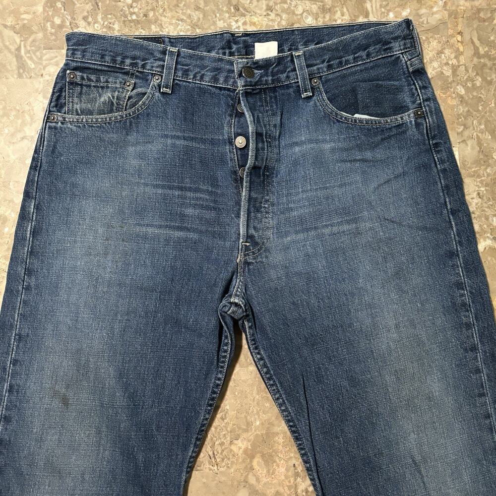 Vintage Levi’s Jeans Mens 36x30 Blue 501 Denim Button Fly Whisker Y2K